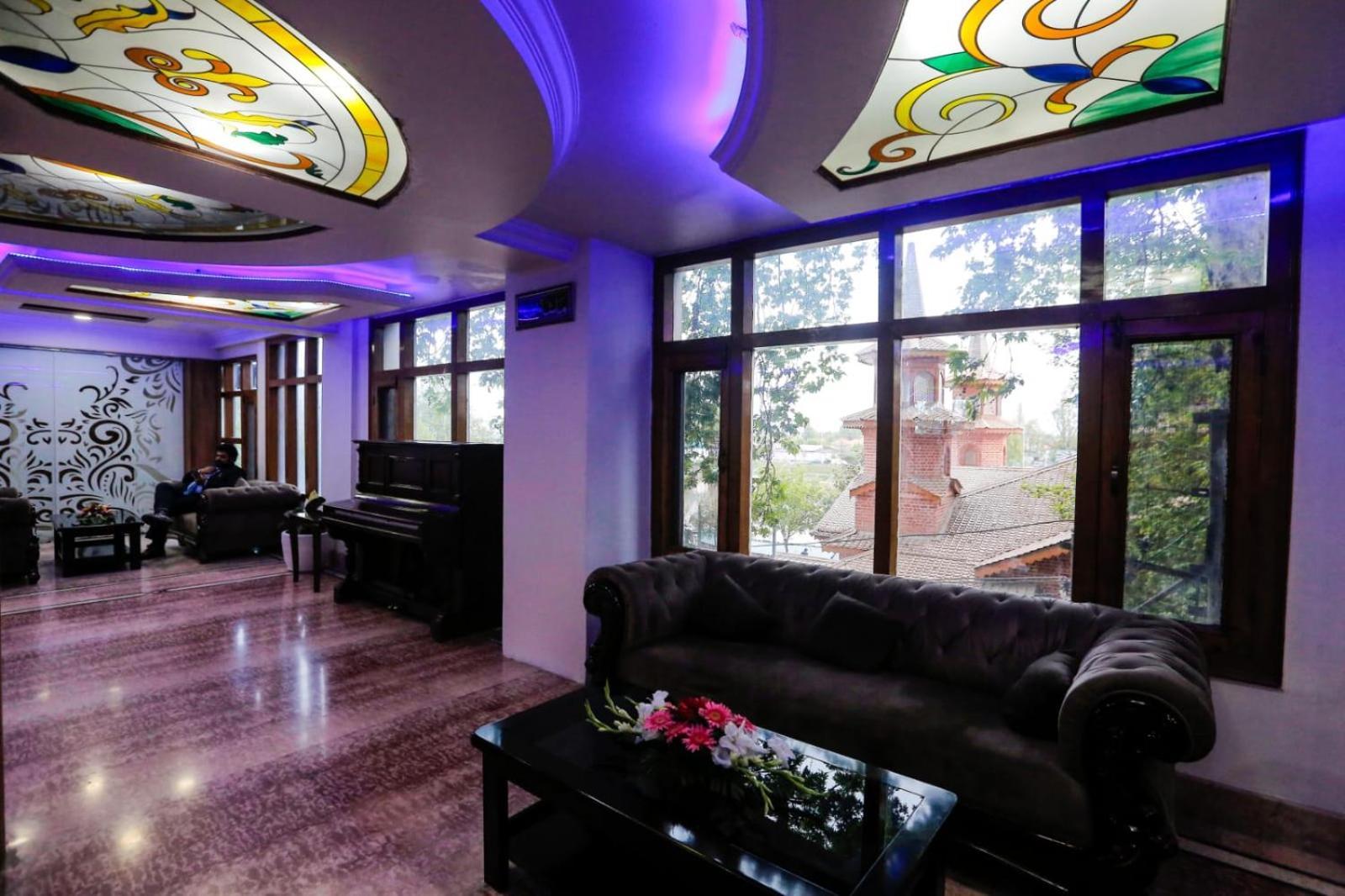 Hotel The Residency Srinagar Exterior foto